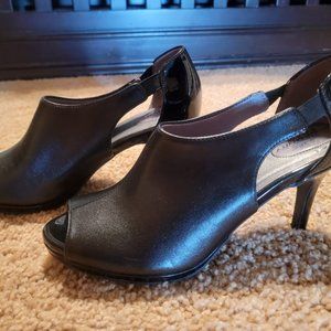 Lifestride Velocity Boots